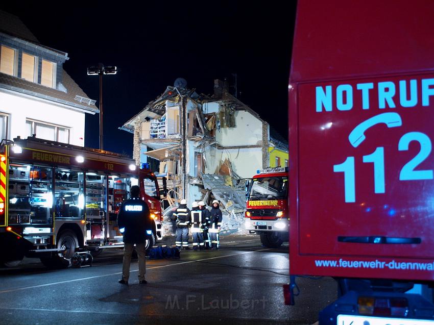 Hausexplosion Bruehl bei Koeln Pingsdorferstr P121.JPG